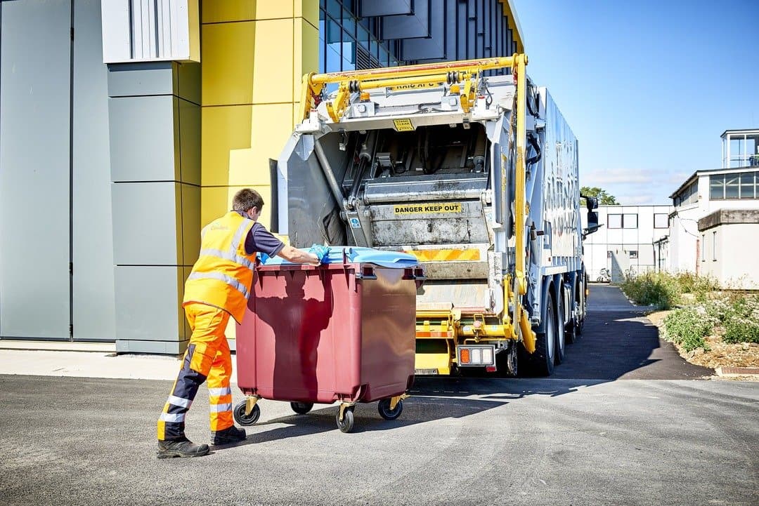 Commercial waste collection service context